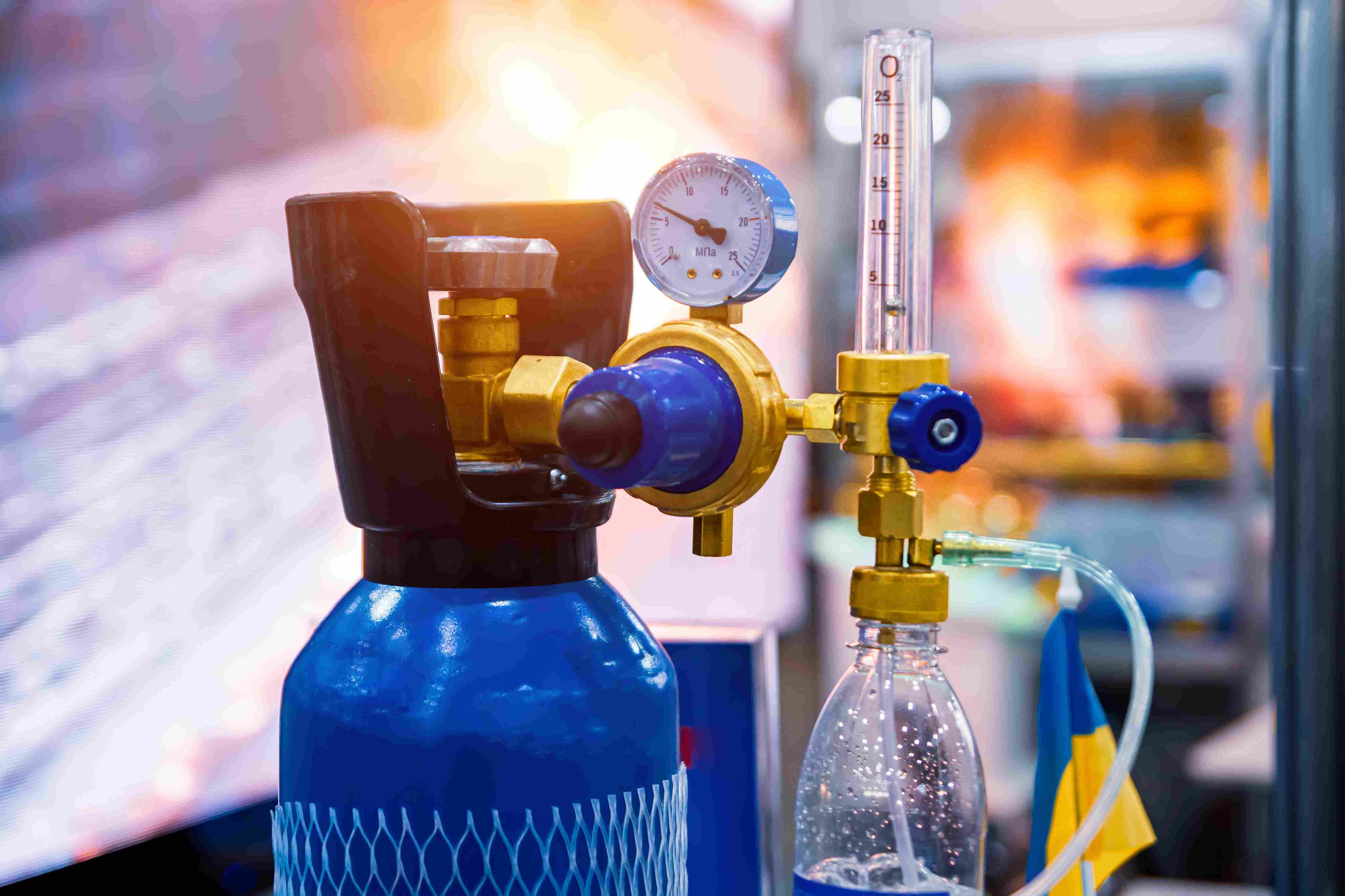 Válvula reguladora para cilindro de oxigênio